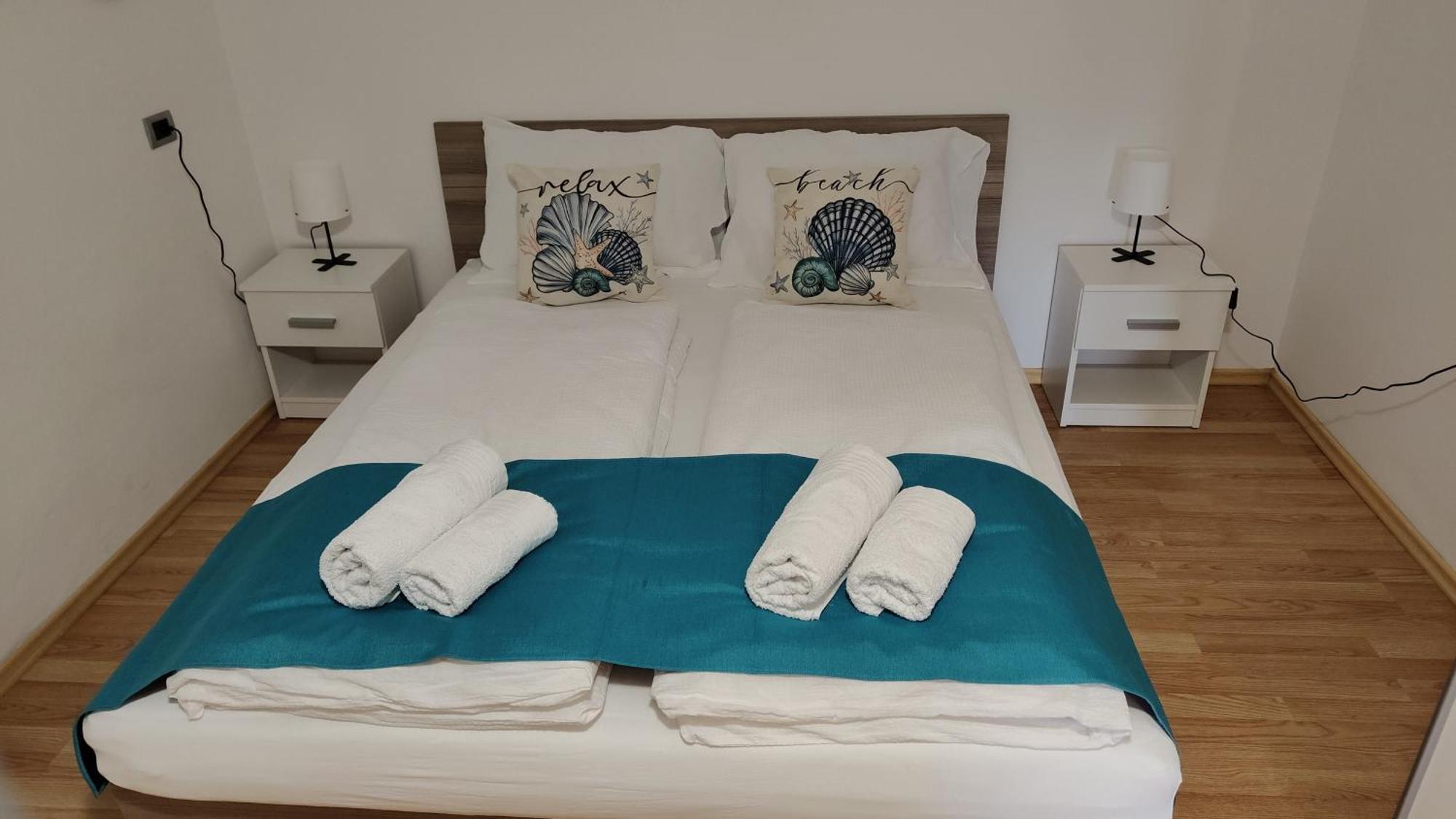 Apartma Apollonio Crni Kal Bagian luar foto